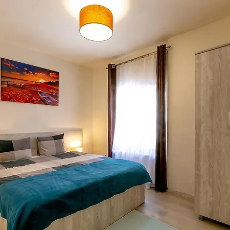 Smart Apartament *